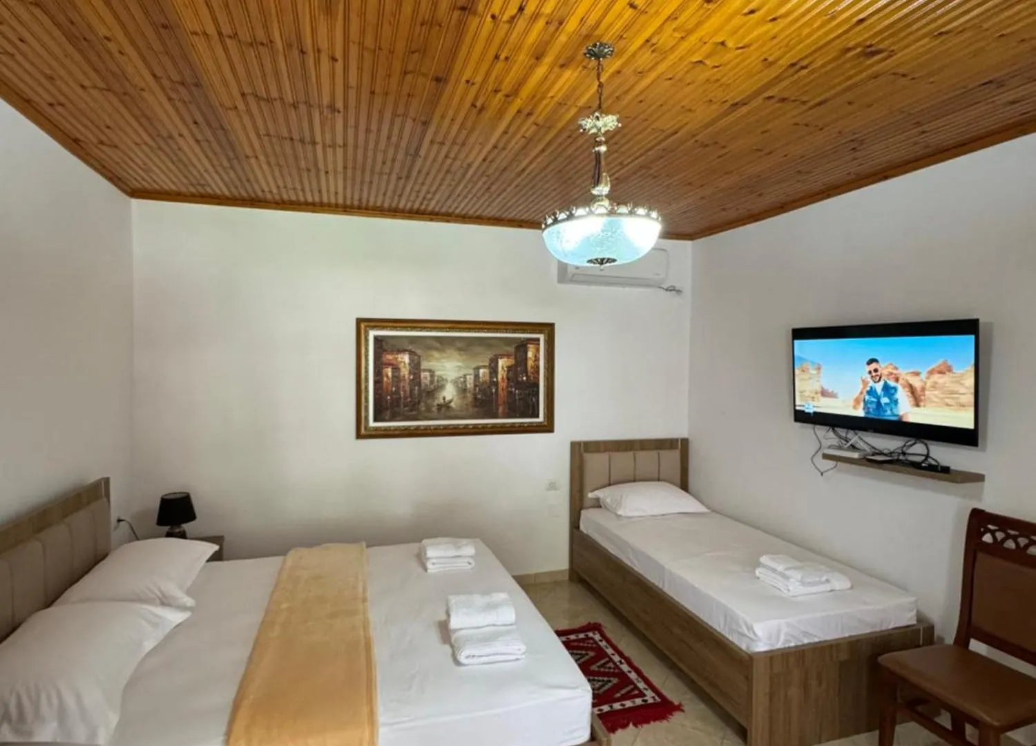Meroli Guesthouse - Unesco Quarter Berat 0*,